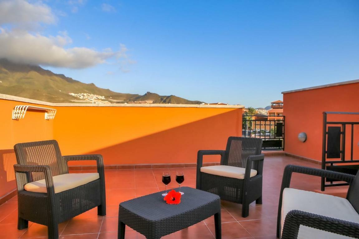 Апартаменты Cosy Townhouse In Costa Adeje Адехе Экстерьер фото